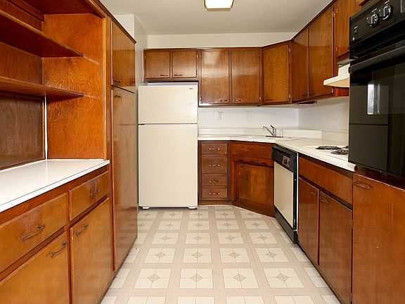 4th image of 644 Turtle Creek South Dr APT 3