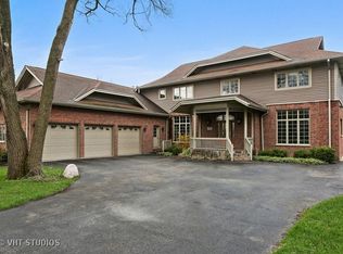 4136 Douglas Rd, Downers Grove, IL 60515