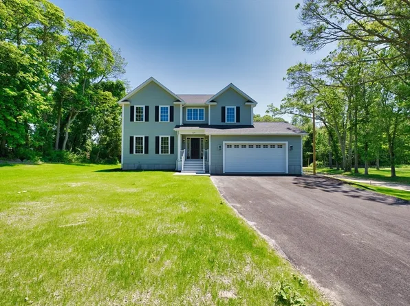 526 Old Warren Rd, Swansea, MA 02777