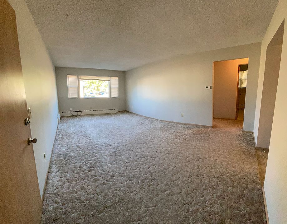 1st image of 1255 11th St N #11007208