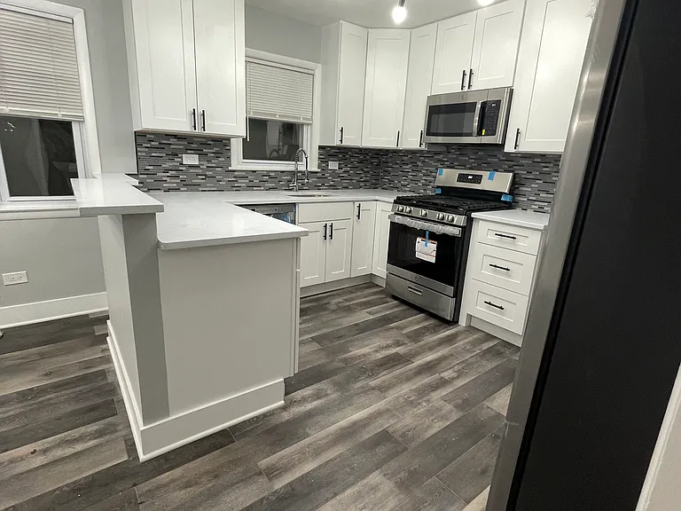 6825 W Leland Ave #3 — Photo 3