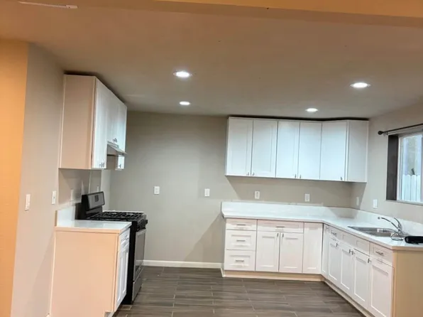 21534 Ottawa Rd, Apple Valley, CA 92308