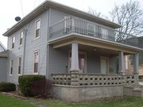 141 State St W, Burlington, WI 53105