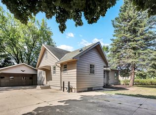 2022 15th St SE, Rochester, MN 55904