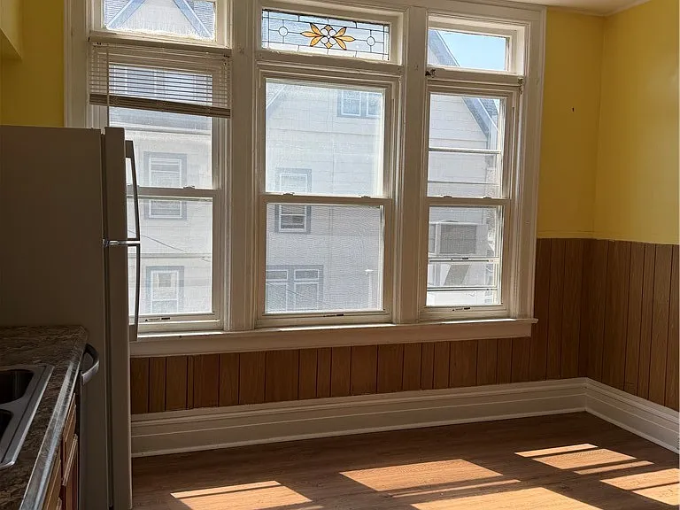 1015 Elmwood Ave #2 — Photo 22