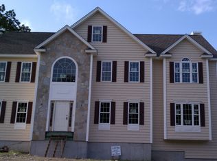 1 Monette Cir, Andover, MA 01810