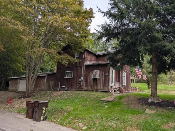 210 Dale St, Tionesta, PA 16353