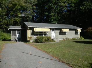 4 Ridgecrest Dr, Hudson, NH 03051