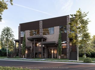 452 Blake Blvd, Ottawa, ON K1K 1B1