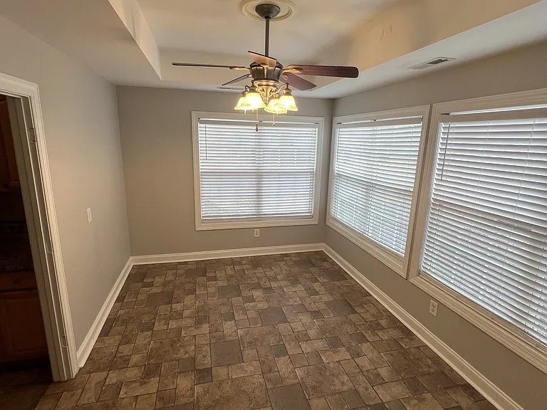 1942 Tara Ct #104 — Photo 6
