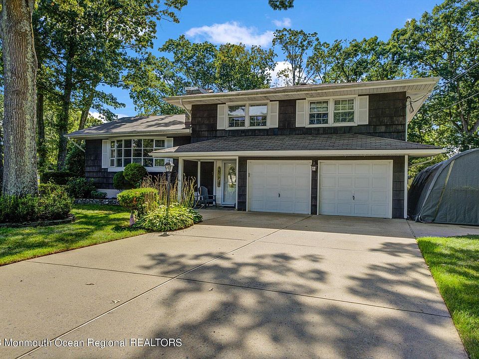 1st image of 608 Hillside Drive