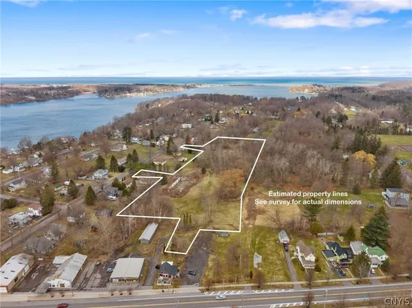 14492 Lake St, Sterling, NY 13156