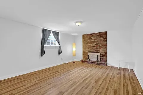 3519 E Morningside Dr — Photo 10