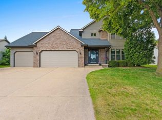 2828 Libal St, Green Bay, WI 54301