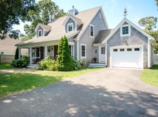 8 Osborne Rd, West Harwich, MA 02671