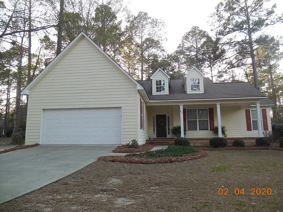 1st image of 806 E Grossman Dr