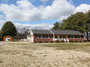 4997 Yanceyville Rd, Browns Summit, NC 27214