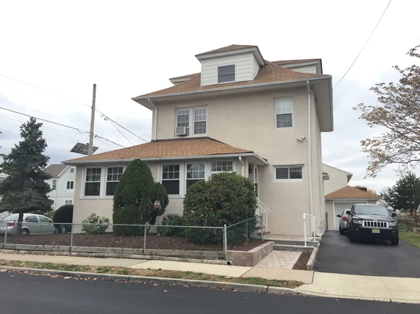83 Lincoln Ave, Totowa, NJ 07512