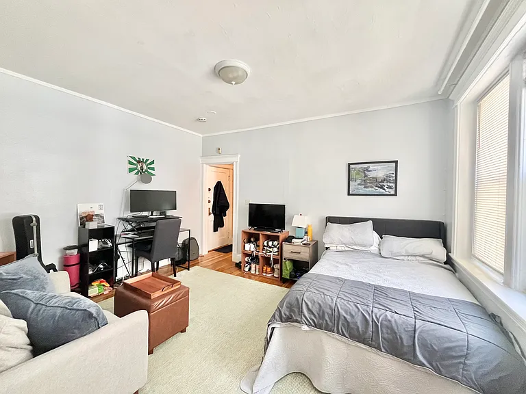 1641 Commonwealth Ave #11 — Photo 6