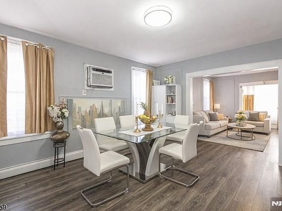 3rd image of 413 Beardsley Ave #1