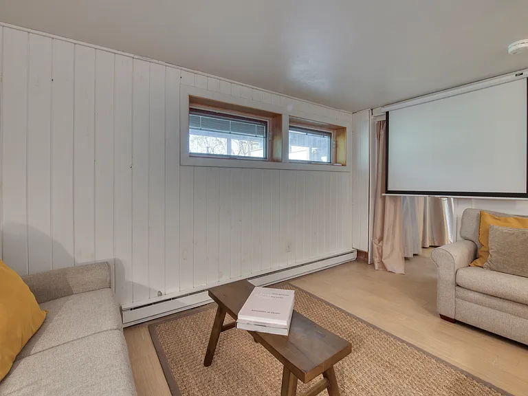 2045 Lake Dr — Photo 17