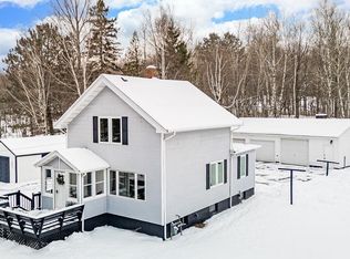 2893 Hutchinson Rd, Duluth, MN 55811