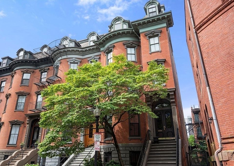 1st image of 1 Worcester Sq APT 2