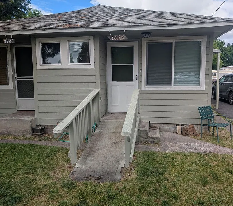 3614-3628 Summers Ln