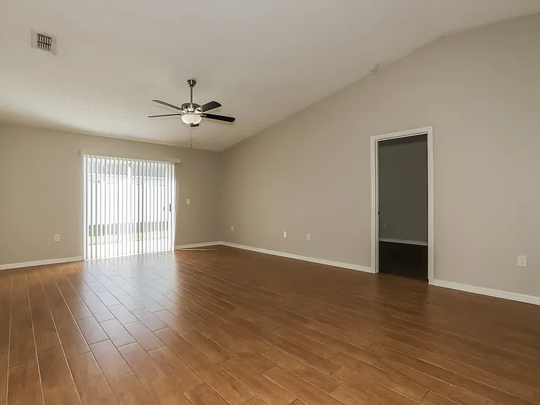 4715 Little Denise Ct — Photo 5