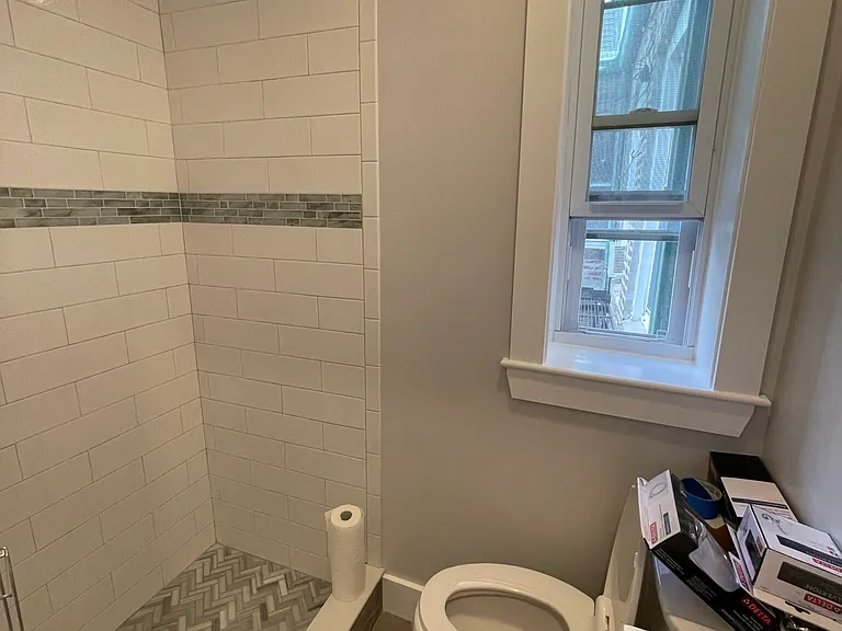Charter St — Photo 10