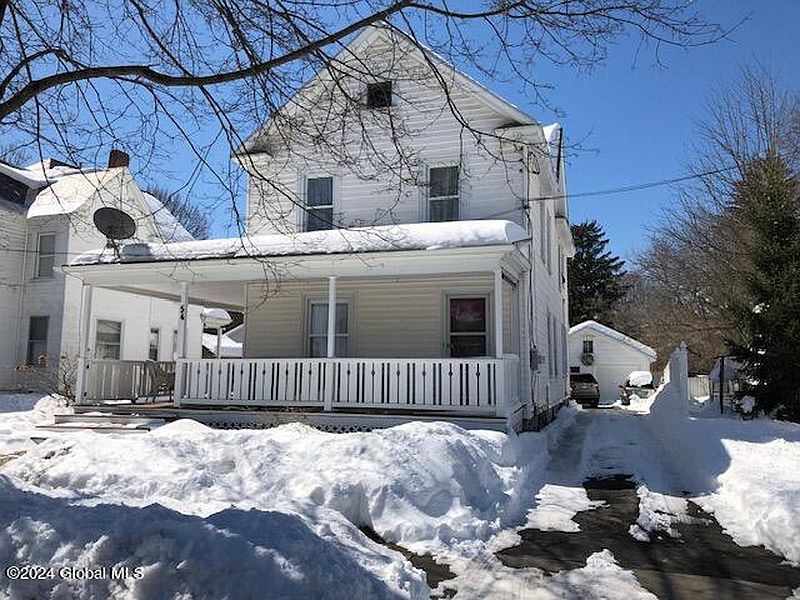 2nd image of 54 Walnut Street