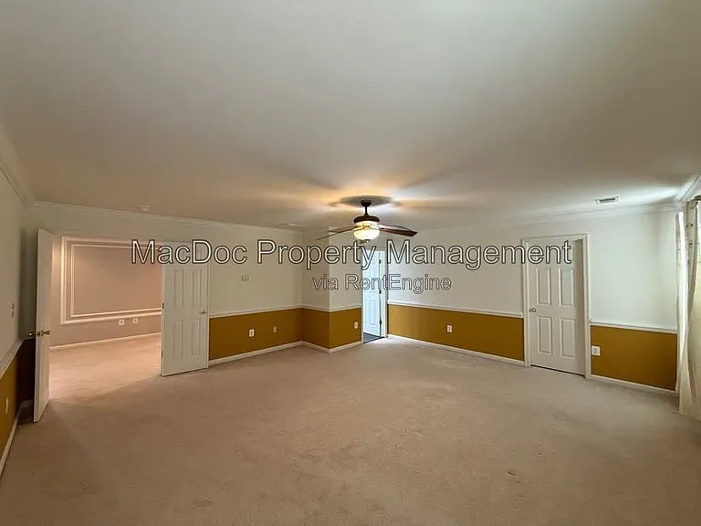 1404 Graham Dr — Photo 48