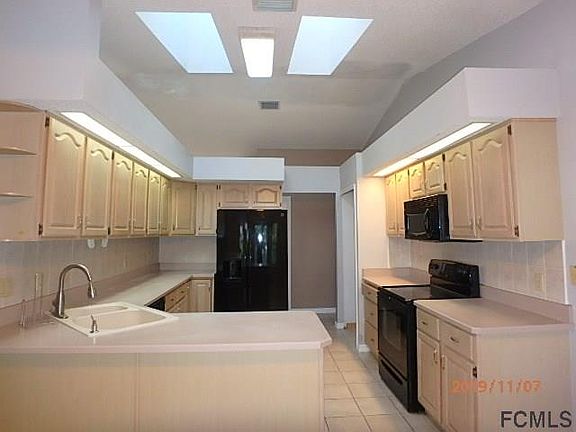 4th image of 35 Felter Ln