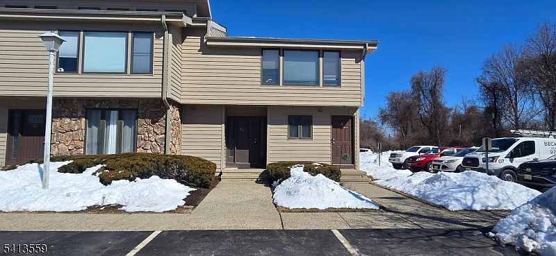 1st image of 51 Cheyenne Rd BLDG 5 #51