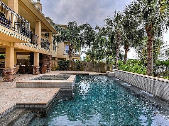 2nd image of 2234 Marina Way