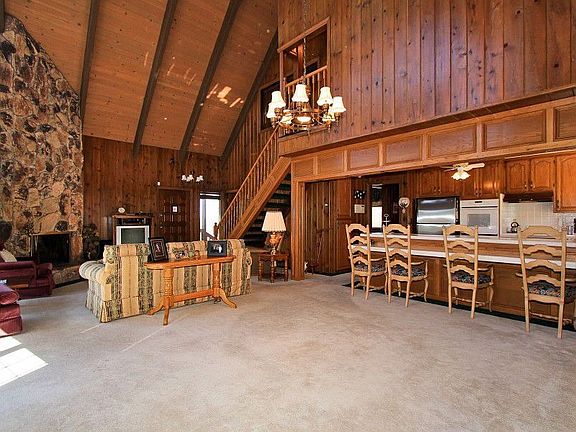 5th image of 27088 Ironwood Ln
