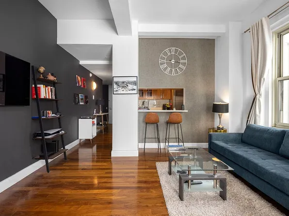 88 Greenwich St APT 1108, New York, NY 10006