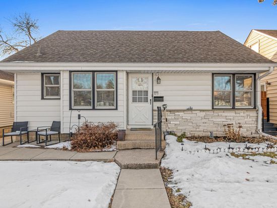 5213 Oliver Ave N, Minneapolis, MN 55430