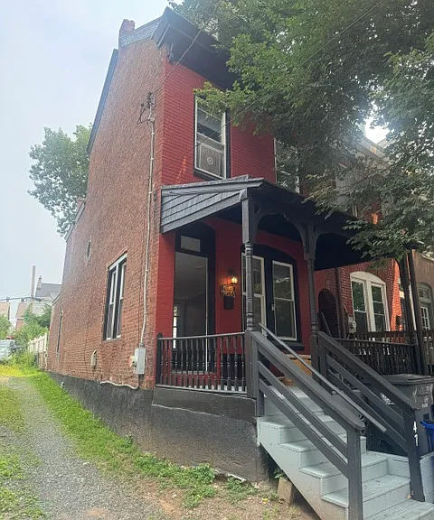 47 Beech St — Photo 2