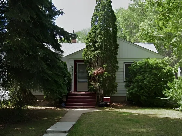 11242 56th St NW, Edmonton, AB T5W 3S2