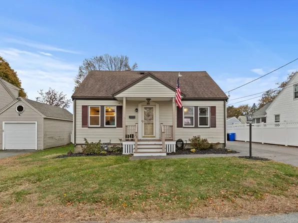 28 Elmwood Cir, Peabody, MA 01960