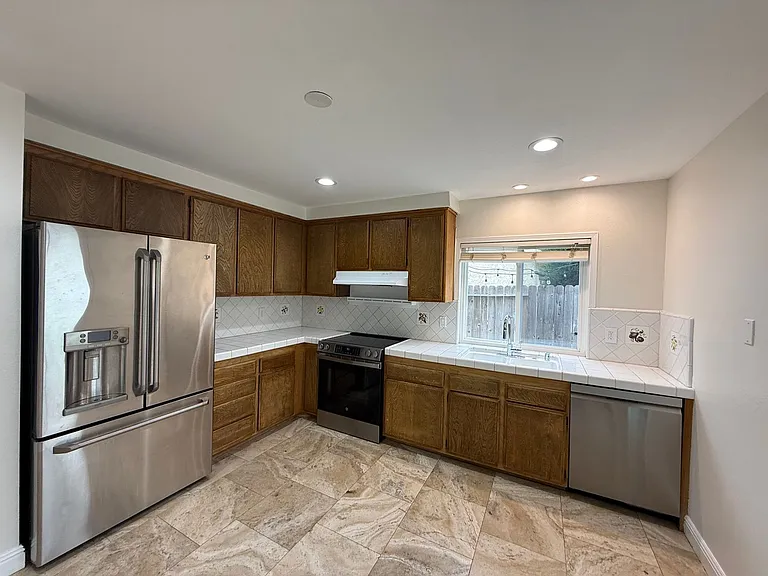 4335 Fireside Ln — Photo 5