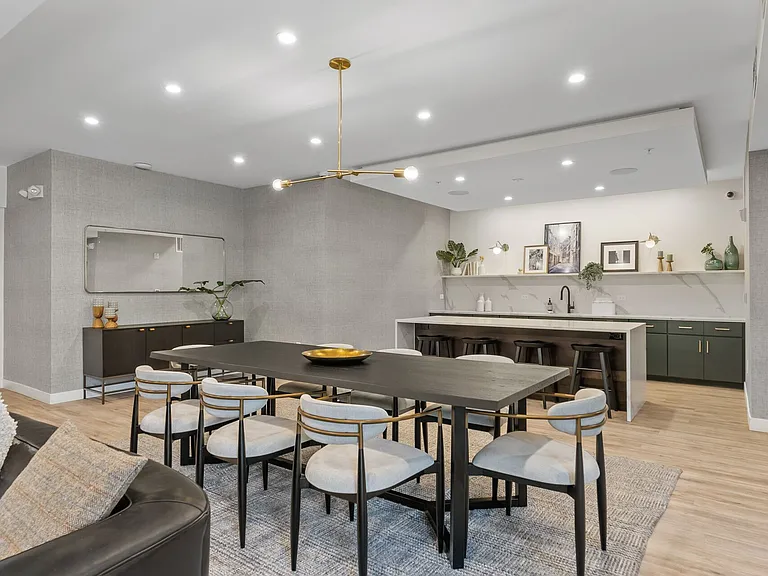 The Flats at West End — Photo 15
