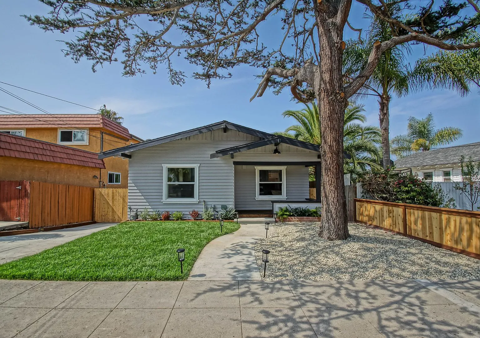 Remodeled, Bright & Charming Single-Story Home on Oversized Lot w/ Huge Back Yard, Front Yard w/ ... — Photo 2