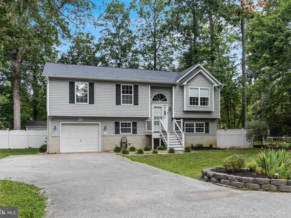 816 Golden West Way, Lusby, MD 20657