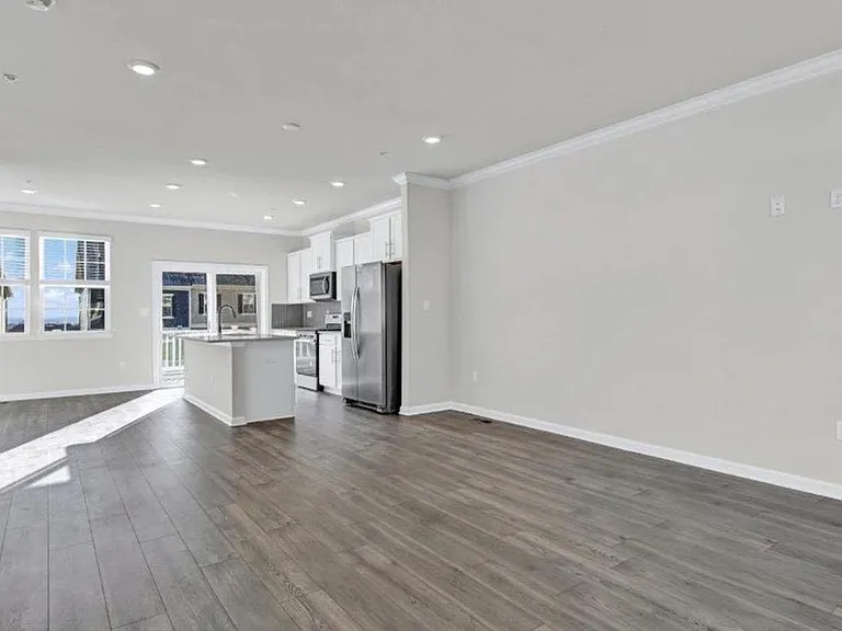 26 Merion Ave #1 — Photo 8