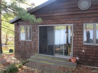 156 Chapman Point Rd, Hammond, NY 13646