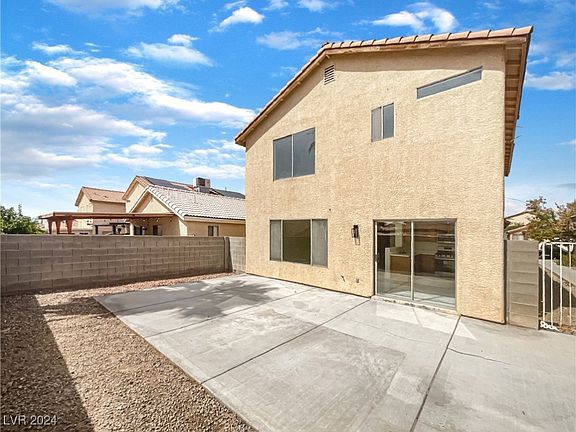 5th image of 6377 Brianna Peak Ct