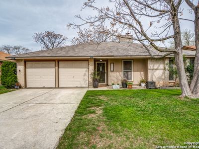 145 Clear Oak, Universal City, TX, 78148