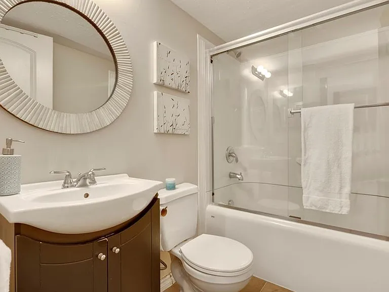 1513 26th Ave SW #108 — Photo 10